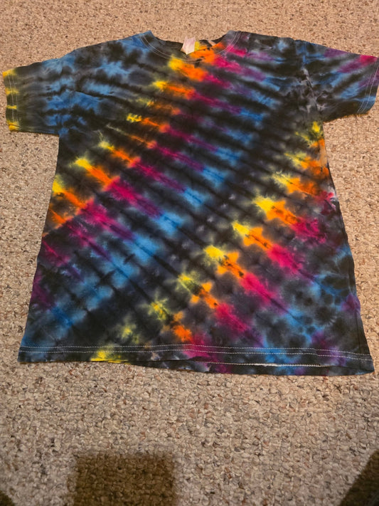Incline Fan Fold Tie Dye - Size Youth Medium - Alderson Family Farms