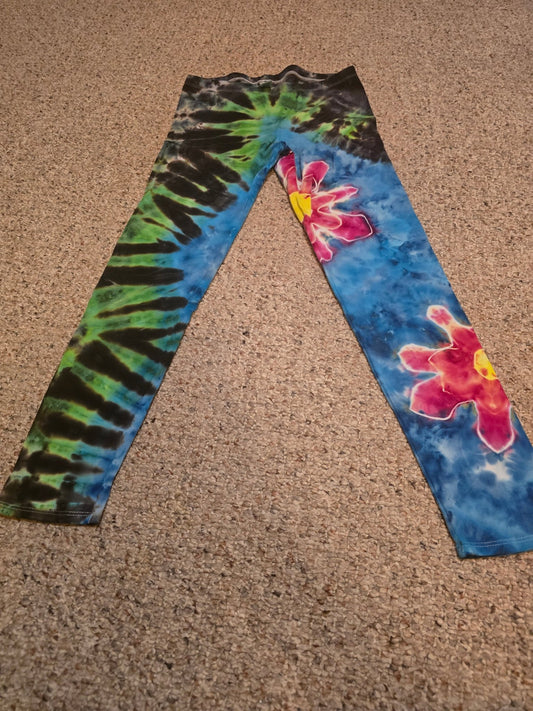 Lily Pad Leggings Tie Dye - Size Medium - Alderson Family Farms